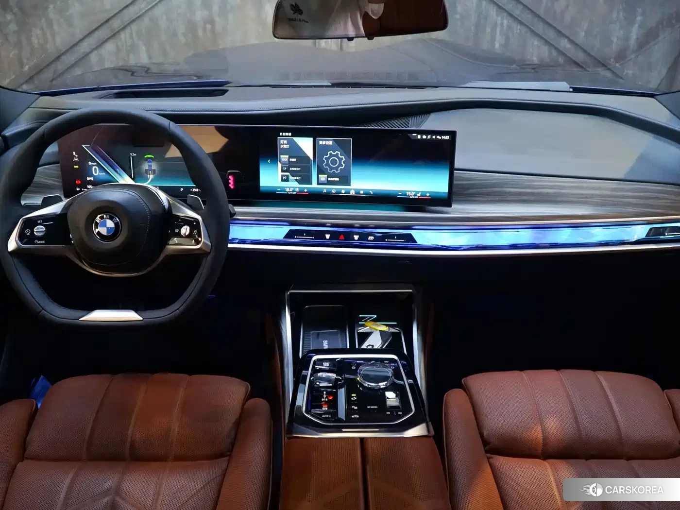 BMW 7 series 2023 Черный из Китая, фото 2