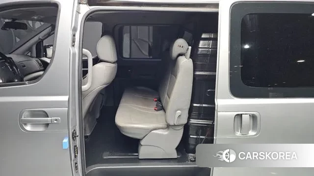 Hyundai The New Grand Starex 2018 Серый из Кореи, фото 2