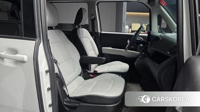 Kia The New Kia Ray 2023 Белый из Кореи, фото 2