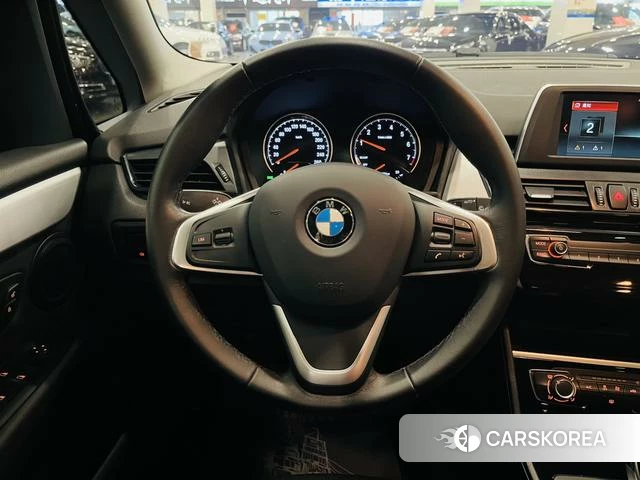 BMW 2 series multifunctional station wagon 2019 Белый из Китая, фото 2