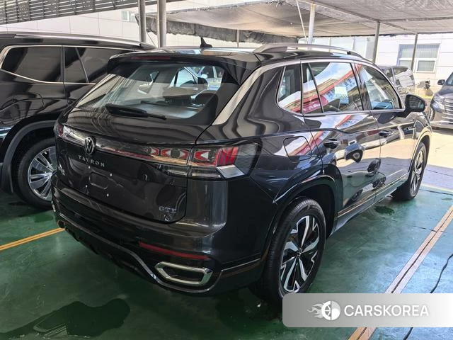 Volkswagen Tanyue GTE 2024 Темно-серый из Китая, фото 2