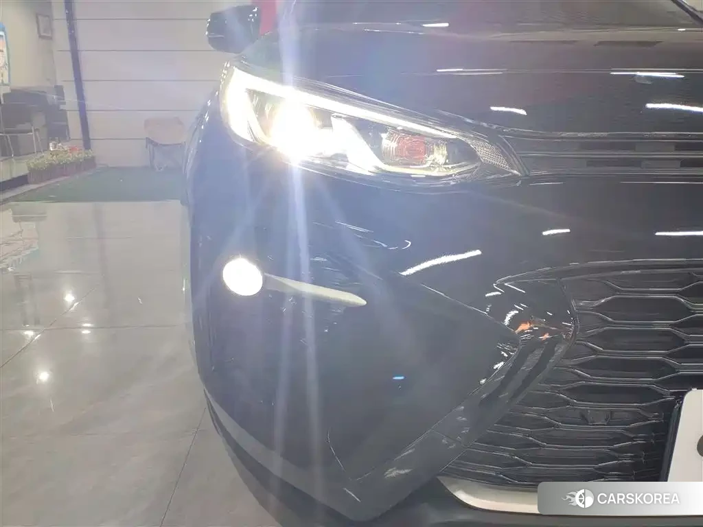 Toyota Wilanda 2023 Черный из Китая, фото 2