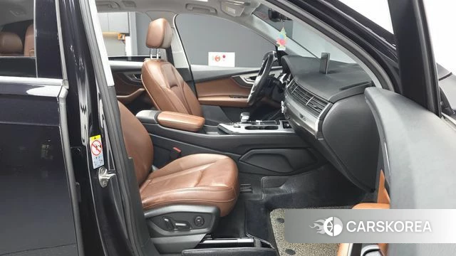 Audi Q7 (4M) 2019 Черный из Кореи, фото 2