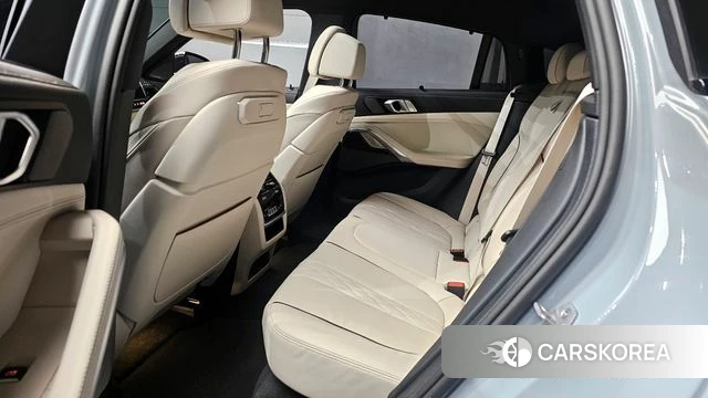 BMW X6 (G06) 2025 Цвет галактики из Кореи, фото 2