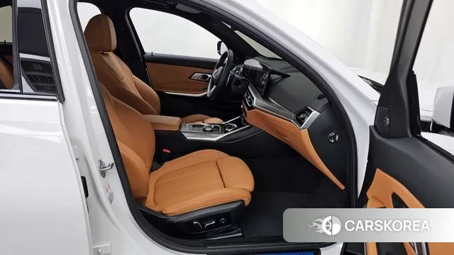 BMW 3 Series (G20) 2024 Белый из Кореи, фото 2