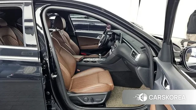 Genesis G70 2019 Черный из Кореи, фото 2