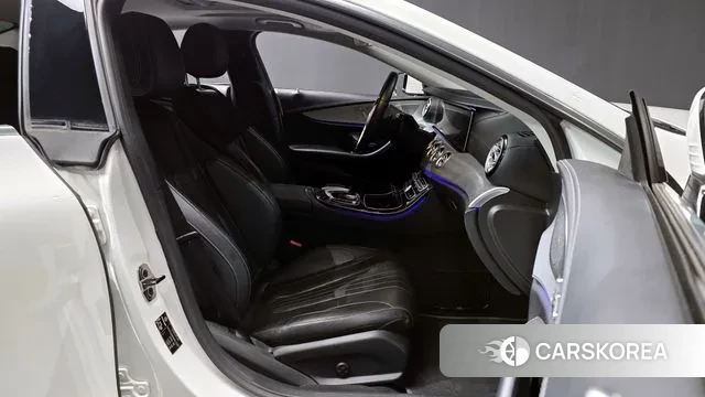 Mercedes-Benz CLS-Class C257 2018 Белый из Кореи, фото 2