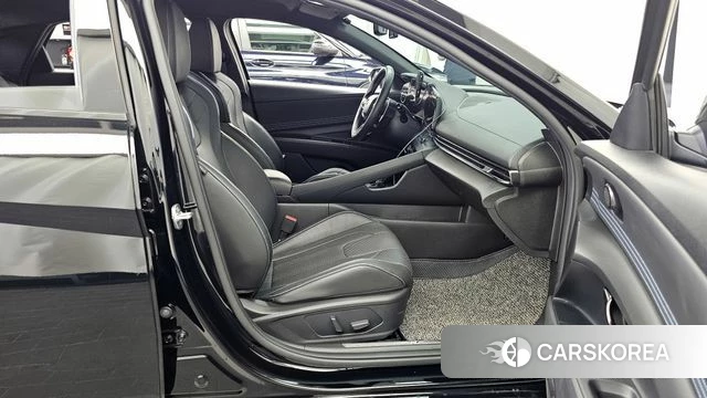 Hyundai Avante (CN7) 2021 Черный из Кореи, фото 2