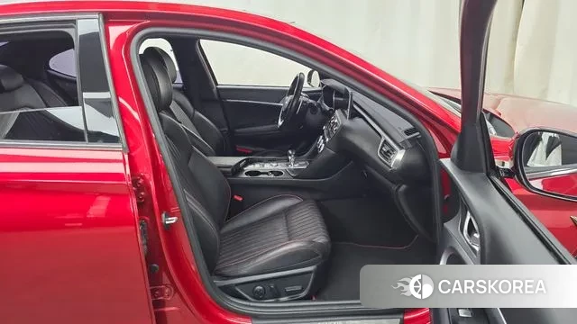 Genesis G70 2018 Красный из Кореи, фото 2