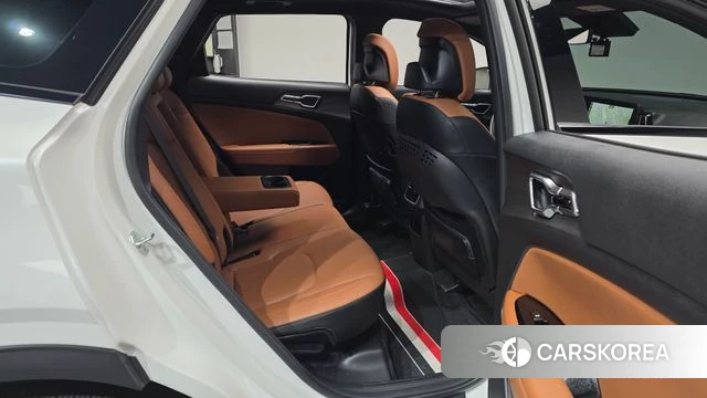 Kia Sportage 5th Generation 2024 Белый из Кореи, фото 2