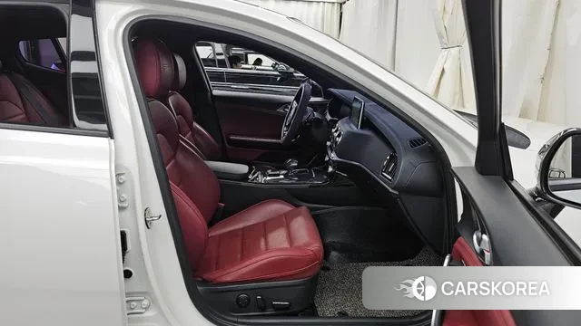 Kia Stinger 2018 Белый из Кореи, фото 2