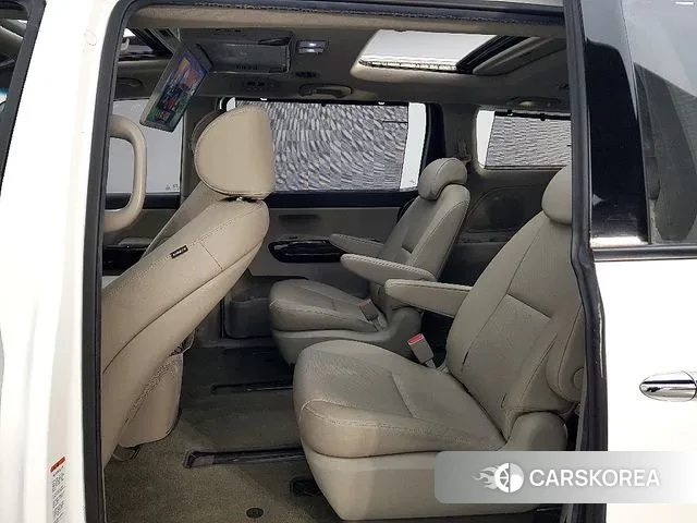 Kia The New Carnival id 3778574 из Кореи 2