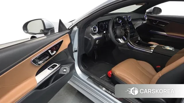 Mercedes-Benz CLE-Class C236 2025 Серебристо-серый из Кореи, фото 2