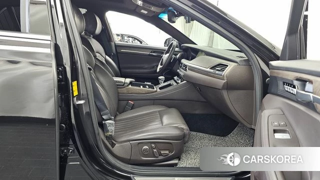 Genesis G90 2019 Черный из Кореи, фото 2