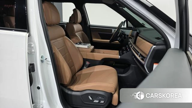 Hyundai Santa Fe (MX5) 2023 Белый из Кореи, фото 2