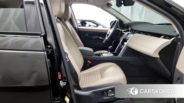 Land Rover Discovery Sports 2nd Generation 2022 Черный из Кореи, фото 2