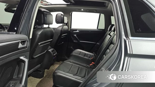 Volkswagen Tiguan second Generation 2020 Серый из Кореи, фото 2