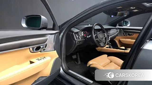Volvo V90 Cross-Country 2018 Серый из Кореи, фото 2