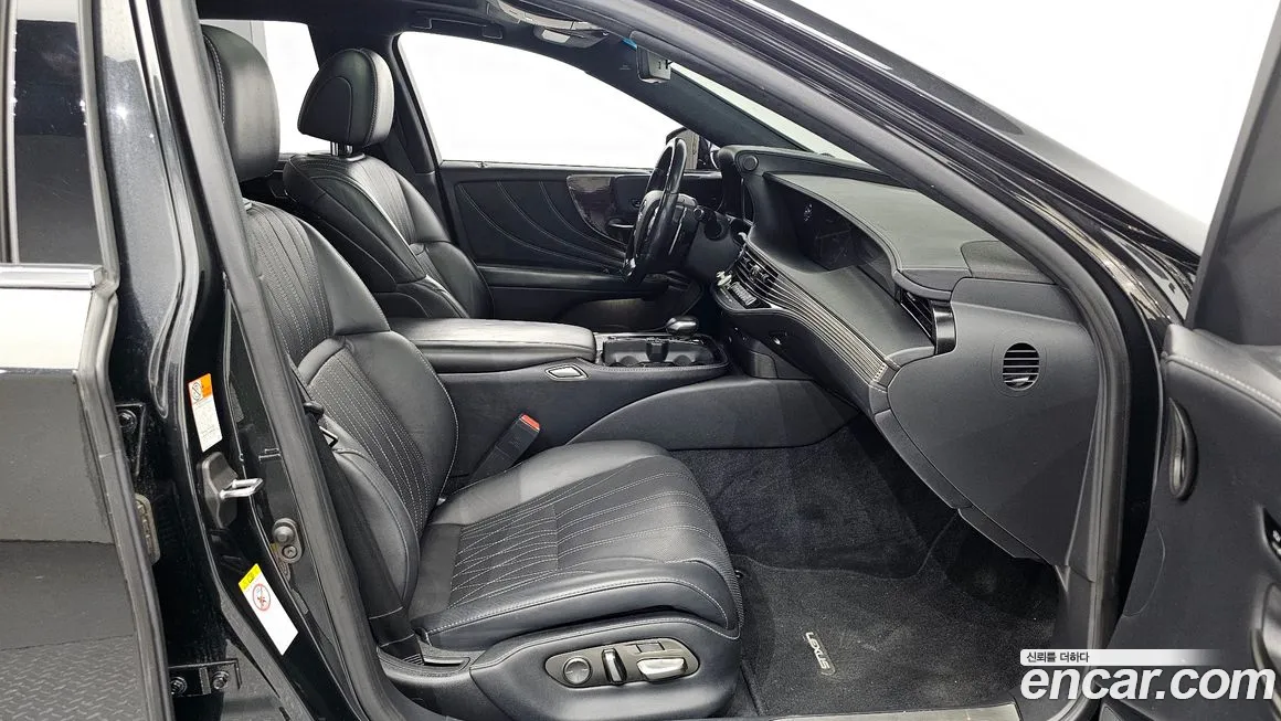 Lexus LS500h 5th generation 2018 Черный из Кореи, фото 2