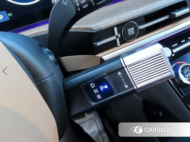 Hyundai Santa Fe (MX5) 2024 Белый из Кореи, фото 2