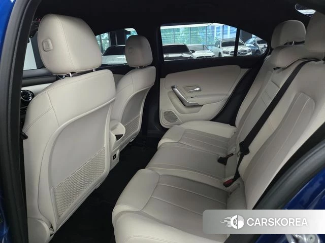 Mercedes-Benz A-Class W177 2025 Белый из Кореи, фото 2