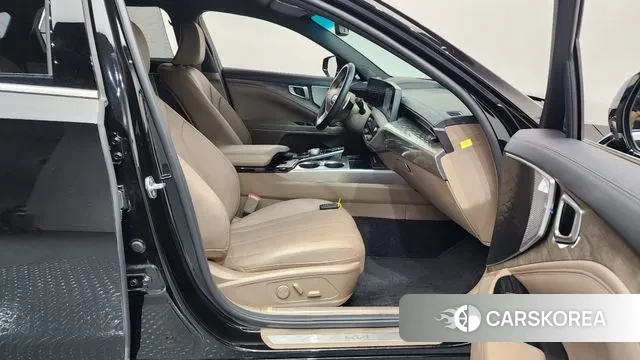 Kia K8 2024 Черный из Кореи, фото 2