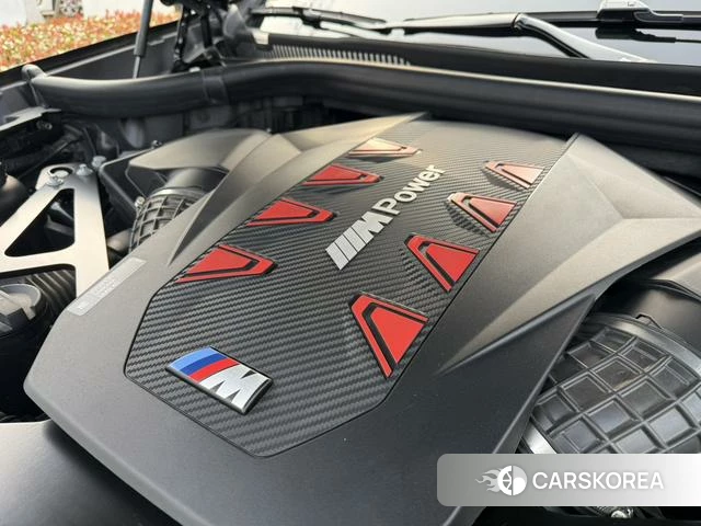 BMW X5 M 2025 Черный из Китая, фото 2