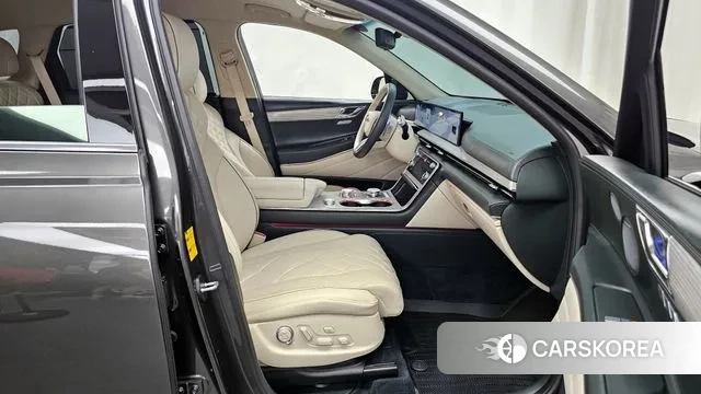 Genesis GV80 2024 Песочный из Кореи, фото 2