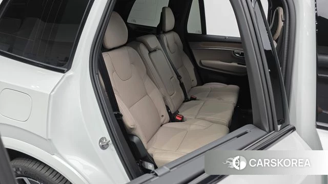 Volvo XC90 second Generation 2026 Белый из Кореи, фото 2
