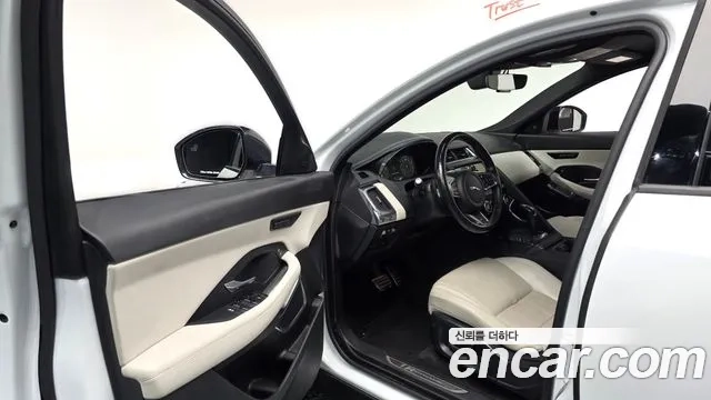 Jaguar E-PACE 2018 Белый из Кореи, фото 2
