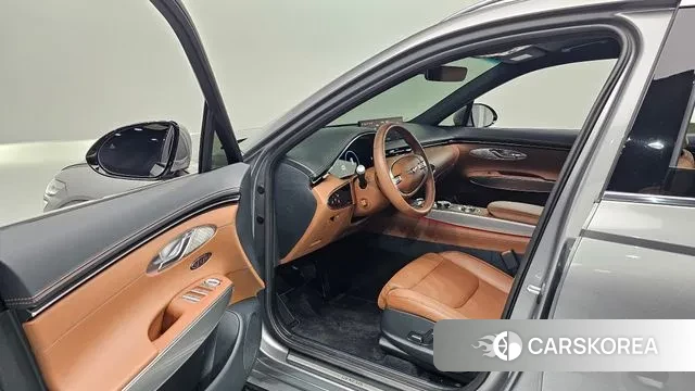 Genesis GV70 2023 Серебряный из Кореи, фото 2