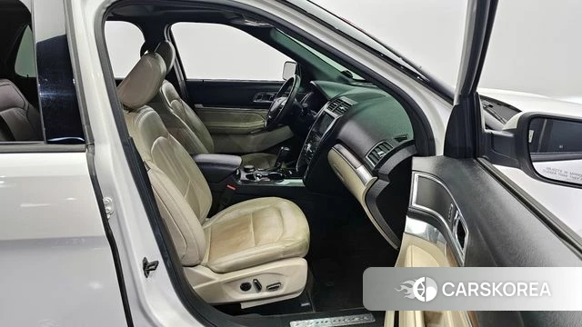 Ford Explorer 2018 Белый из Кореи, фото 2