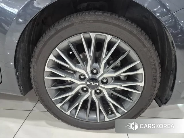 Kia The New K3 2nd generation 2022 Серый из Кореи, фото 2