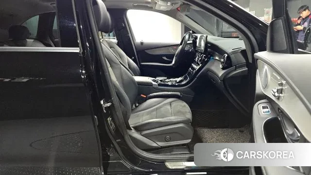 Mercedes-Benz GLC-Class X253 2019 Черный из Кореи, фото 2