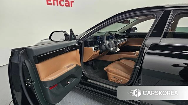 Hyundai Grandeur Hybrid (GN7) 2023 Черный из Кореи, фото 2