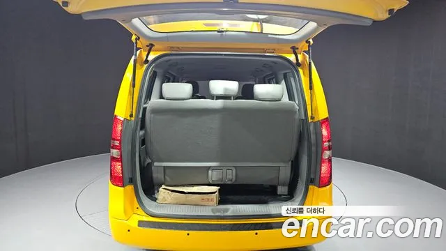 Hyundai The New Grand Starex 2018 Желтый из Кореи, фото 2