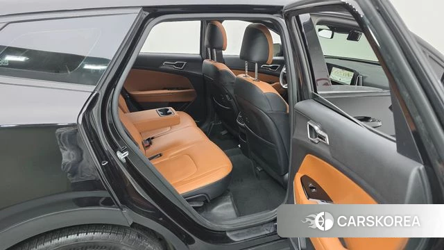 Kia Sportage 5th Generation 2023 Черный из Кореи, фото 2