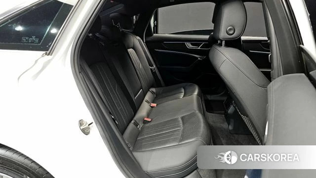 Audi A6 (C8) 2020 Белый из Кореи, фото 2