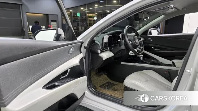 Hyundai Avante (CN7) 2020 Серебряный из Кореи, фото 2