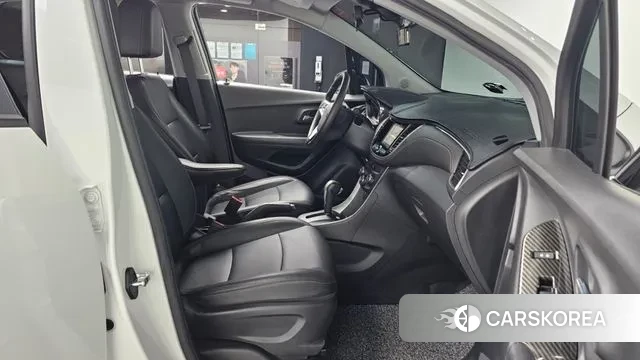 Chevrolet (GM Daewoo) The New Trax 2019 Белый из Кореи, фото 2