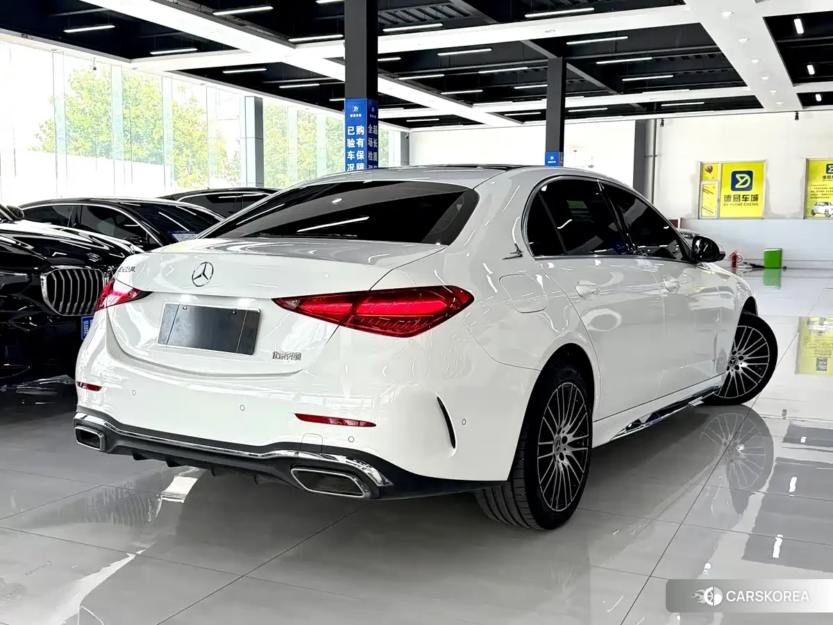 Mercedes-Benz C-class 2025 Белый из Китая, фото 2