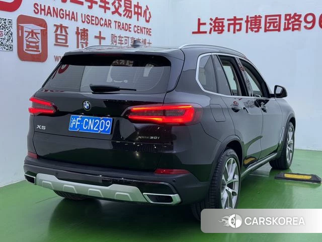 BMW X5 (imported) 2021 Черный из Китая, фото 2