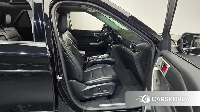 Ford Explorer 6th Generation 2020 Черный из Кореи, фото 2