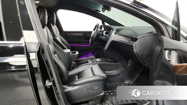 Tesla Model X 2020 Черный из Кореи, фото 2