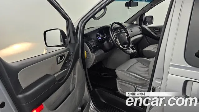 Hyundai The New Grand Starex 2020 Серебристо-серый из Кореи, фото 2