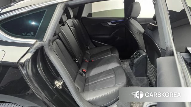 Audi A5 (F5) 2021 Черный из Кореи, фото 2