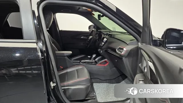 Chevrolet (GM Daewoo) Trailblazer 2021 Черный из Кореи, фото 2