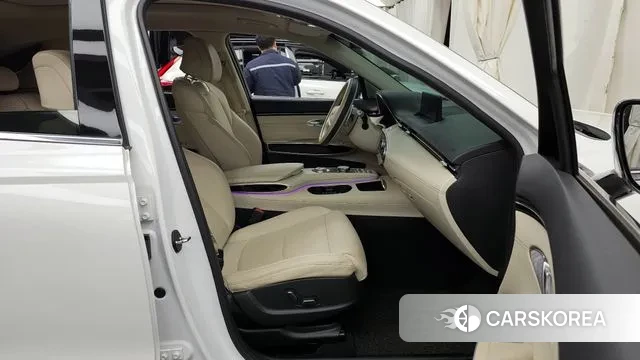 Genesis GV70 2021 Белый из Кореи, фото 2