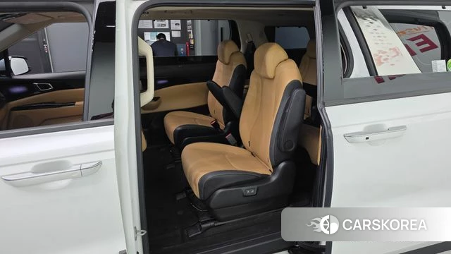 Kia Carnival 4th generation 2022 Белый из Кореи, фото 2