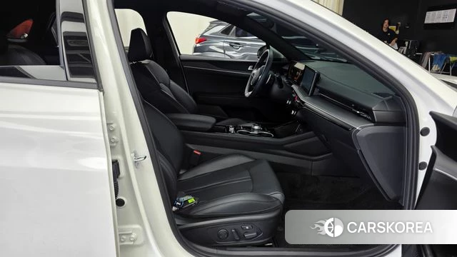 Kia The New K5 3rd generation 2026 Белый из Кореи, фото 2
